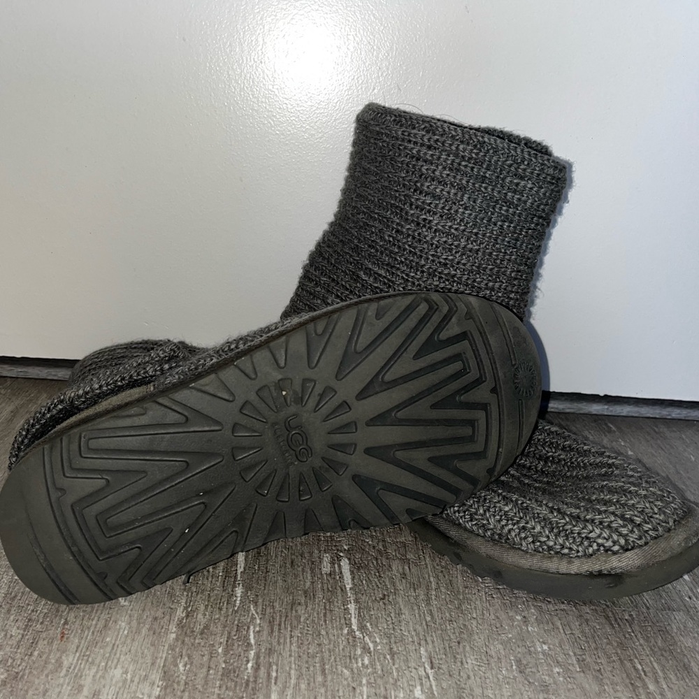 Ugg Classic Cardy Button Detailed Knit Boots